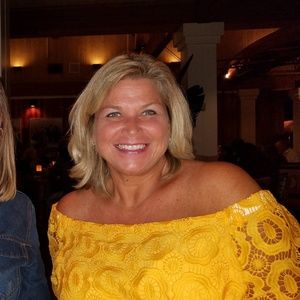 Meet your Posher, Nancy